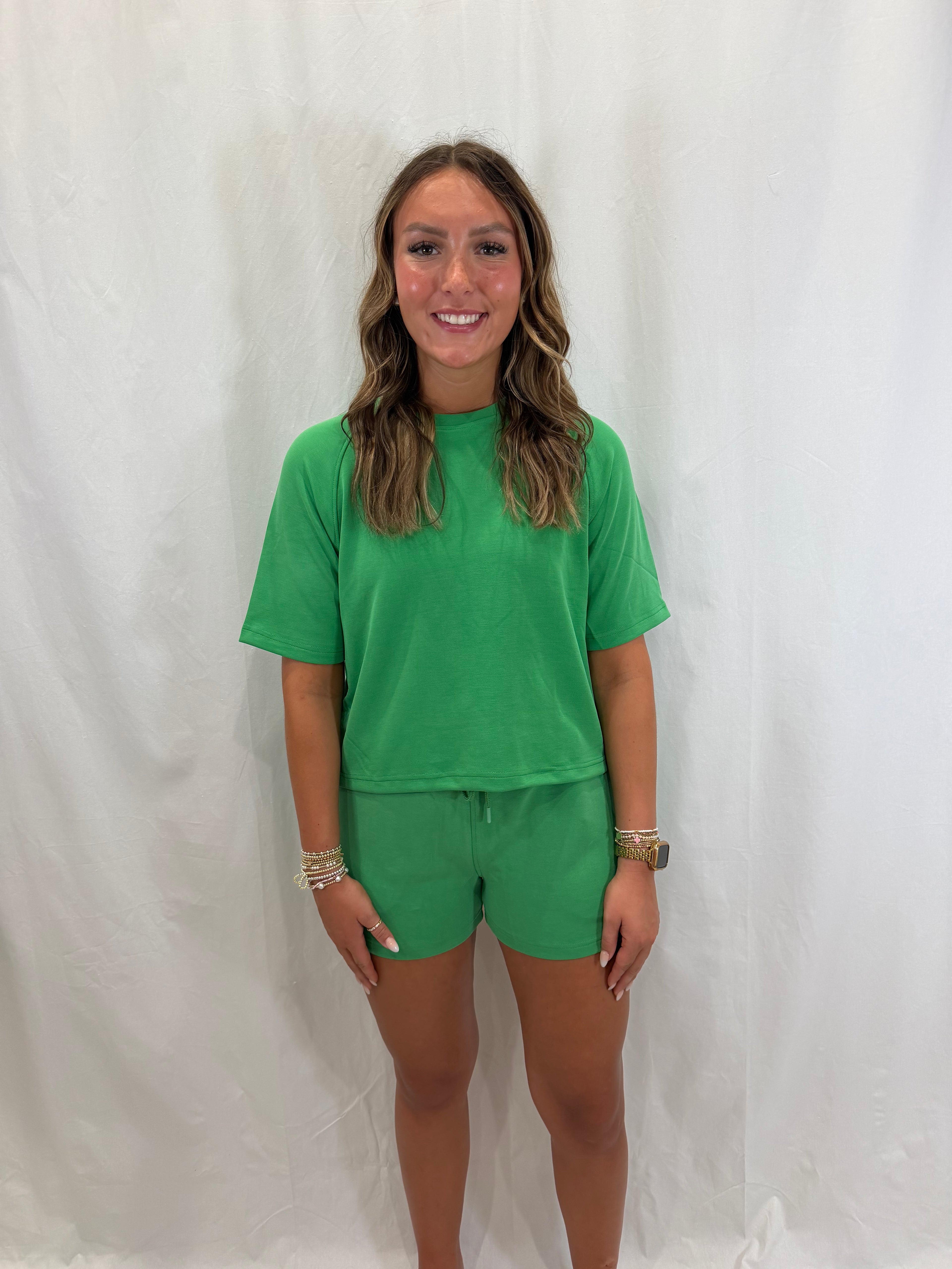 Short sleeve green set