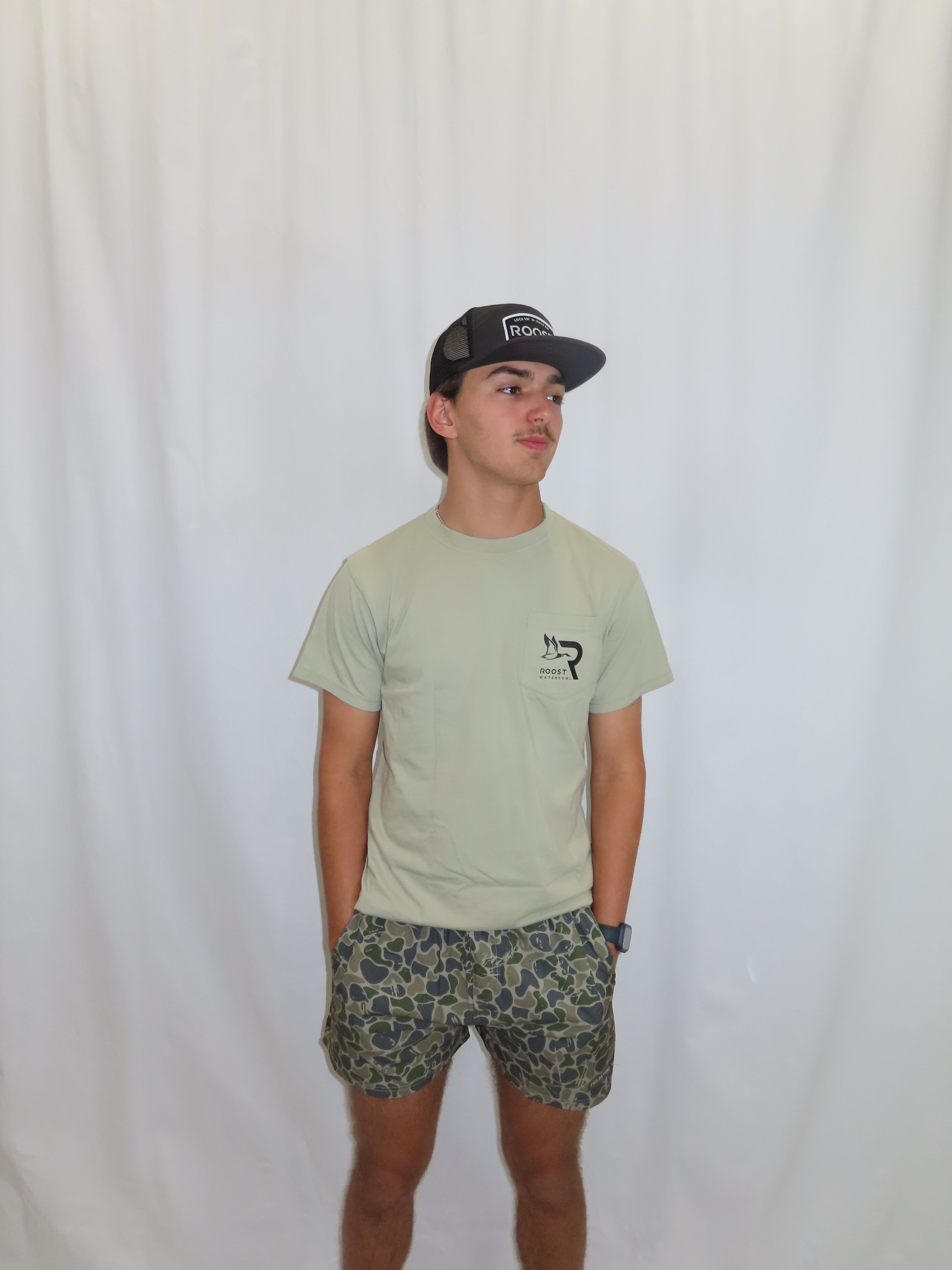 Cupping ducks tee